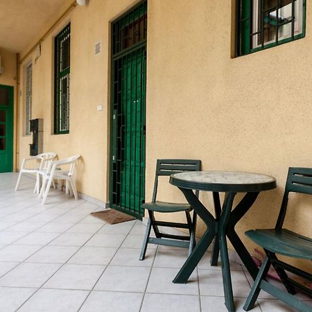 Vibrant 3 Bedroom Apartment In The Pulsing Heart Of Budapest Exteriör bild